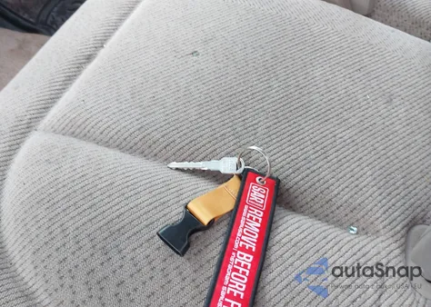 1998 Chevrolet K1500 Fleetside z USA, uszkodzony, nr VIN 1GCEK14M0WZ190633